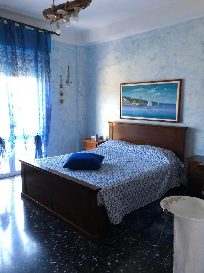 La Casa Di Marco Apartment Imperia Bagian luar foto