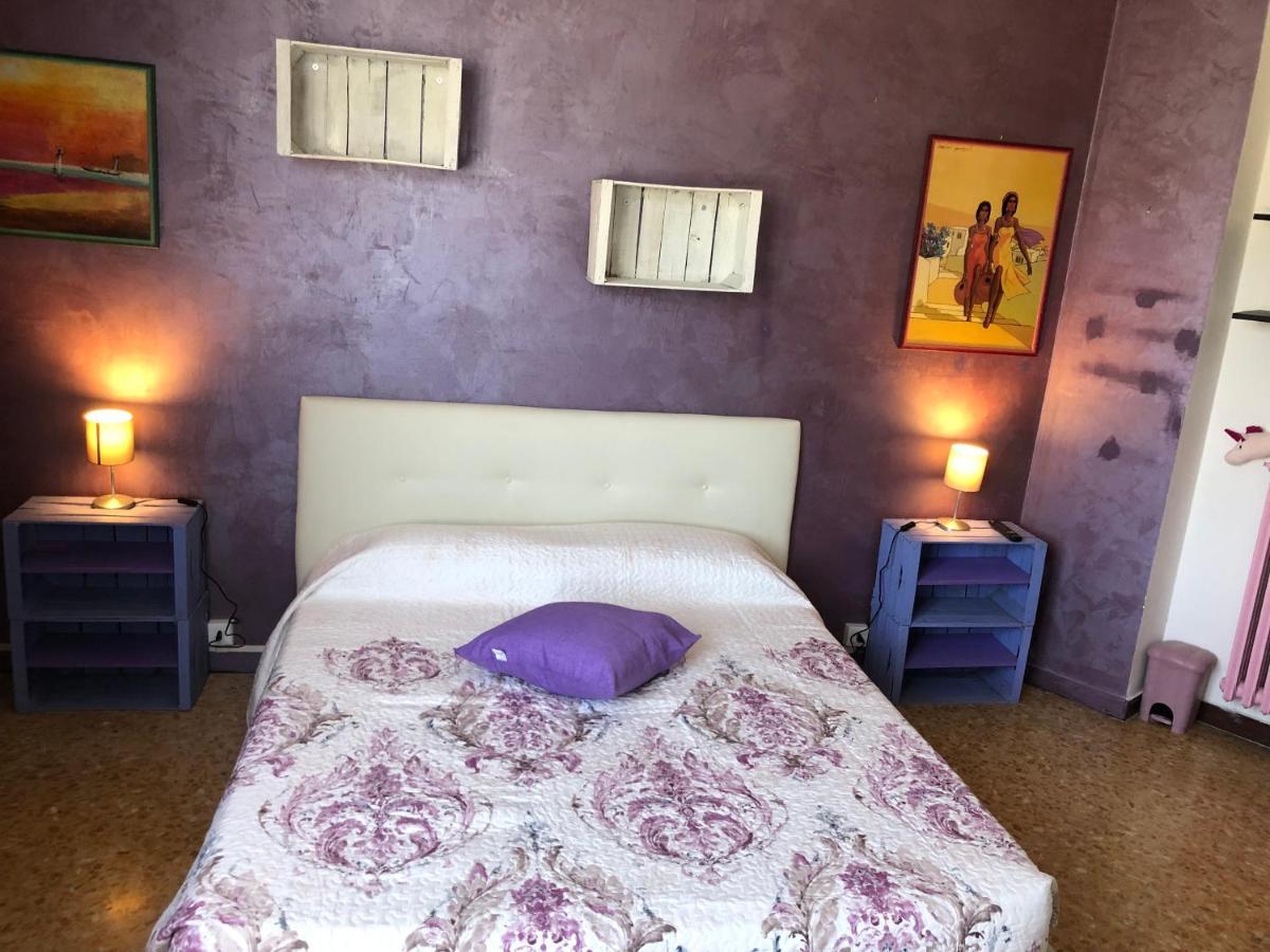La Casa Di Marco Apartment Imperia Bagian luar foto
